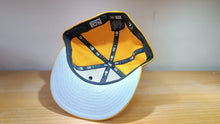 Cargar imagen en el visor de la galería, 59Fifty Skull Chief Taxi
