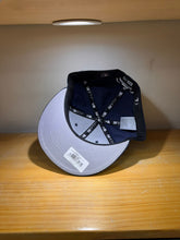 Cargar imagen en el visor de la galería, 59Fifty New York Yankees Script Logo

