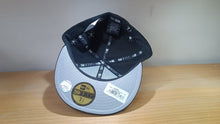 Cargar imagen en el visor de la galería, 59Fifty New York Yankees denim stars
