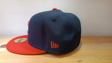 Cargar imagen en el visor de la galería, 59Fifty Cleveland Guardians On Field
