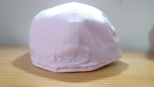 Cargar imagen en el visor de la galería, 59Fifty New York Yankees Y Logo WS2000 sidepatch pink8
