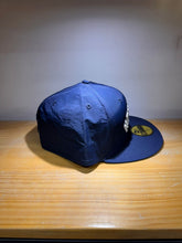 Cargar imagen en el visor de la galería, 59Fifty New York Yankees Script Logo
