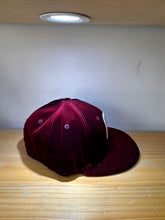 Cargar imagen en el visor de la galería, 59Fifty México Velvet Maroon
