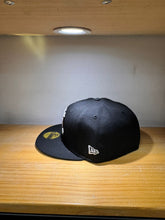 Cargar imagen en el visor de la galería, 59Fifty WBC x Born &amp; Raised Puerto Rico

