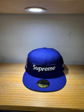 Cargar imagen en el visor de la galería, 59Fifty Supreme Box Logo City Edition
