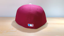 Cargar imagen en el visor de la galería, 59Fifty Philadelphia Phillies Phillie Fanatic Guinda
