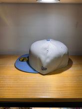 Cargar imagen en el visor de la galería, 59Fifty New York Yankees Color Brush
