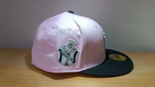 Cargar imagen en el visor de la galería, 59Fifty New York Yankees WS1951 Patch Pink
