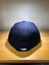 Cargar imagen en el visor de la galería, 59Fifty New York Yankees Gradient
