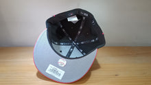 Cargar imagen en el visor de la galería, 59Fifty New York Yankees Piping
