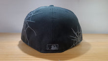 Cargar imagen en el visor de la galería, 59Fifty New York Yankees Spider Web
