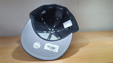 Cargar imagen en el visor de la galería, 59Fifty Chicago White Sox Script Logo
